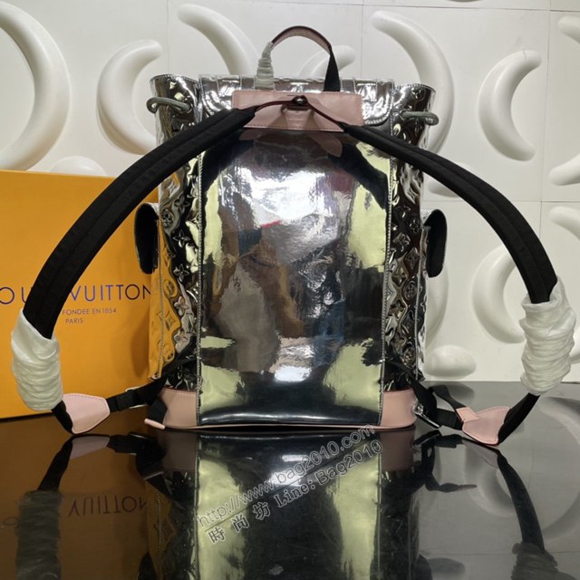 LV專櫃新款男包 路易威登Christopher小號雙肩包 M41379銀色亮面 2021-22秋冬LV Mirror Mirror膠囊系列 LV男士後背包  ydh4260